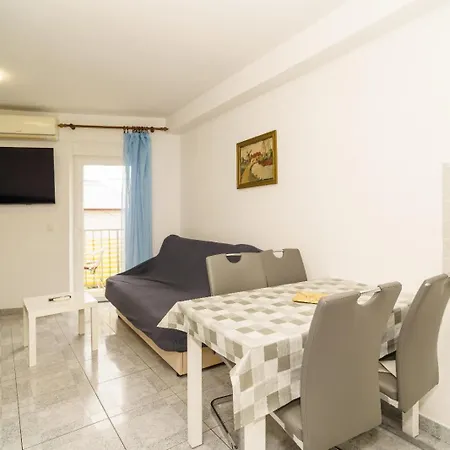 Apartman Toni *