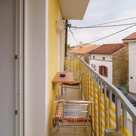 公寓 Toni 茨里克韦尼察